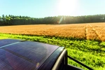 100/6-electricbrands-xbus1-solar-panels-bildnachweis-electricbrands.jpg
