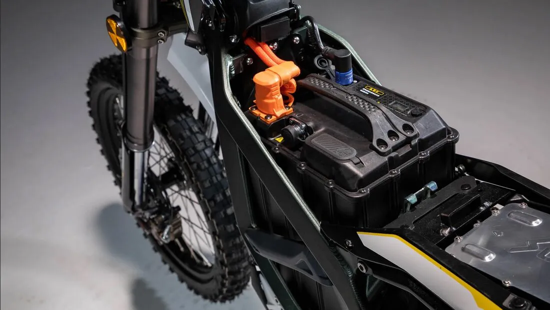 Sur-Ron Ultra Bee - Electric Moped 2025 - 🇺🇸 United States