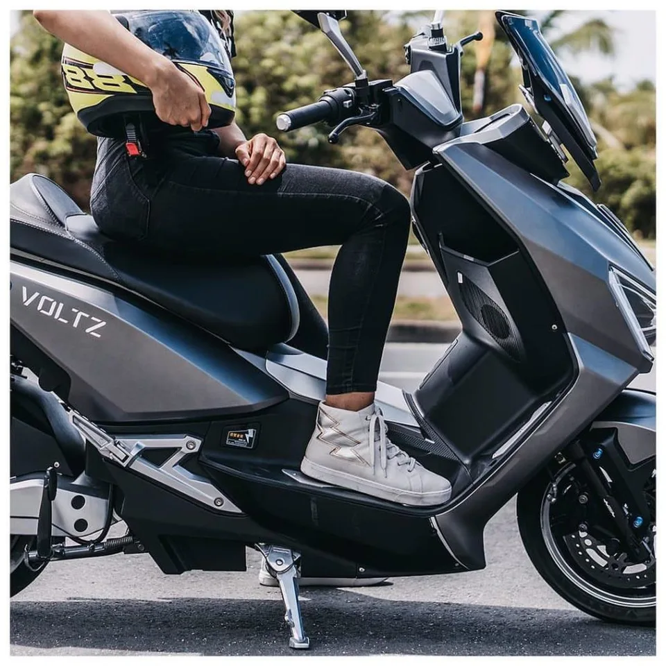 Voltz Motors EVS - Electric Moped 2023